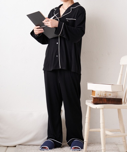 TERRITOIRE（テリトワール）の「【ソフトな肌触り】ストレッチ快眠パジャマ　上下セット（ルームウェア/パジャマ・レディース・ブラック/パープル/グリーン/アイボリー・MEDIUM/LARGE）」の17枚目の写真