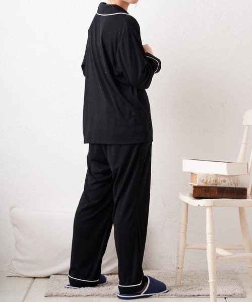 TERRITOIRE（テリトワール）の「【ソフトな肌触り】ストレッチ快眠パジャマ　上下セット（ルームウェア/パジャマ・レディース・ブラック/パープル/グリーン/アイボリー・MEDIUM/LARGE）」の18枚目の写真