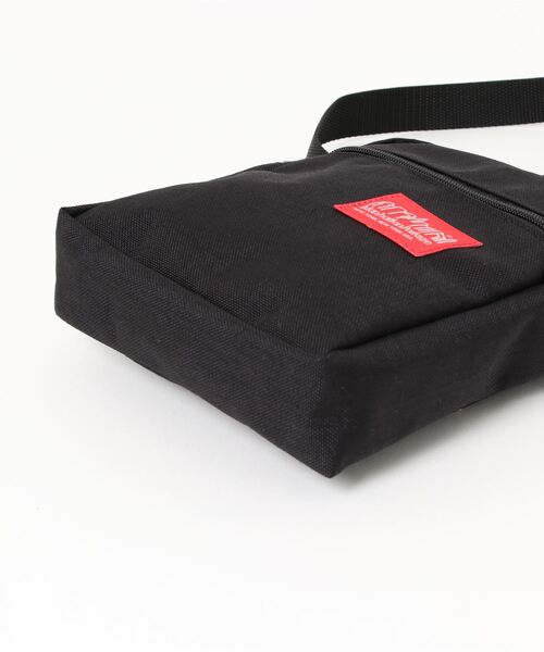 Manhattan Portage（マンハッタンポーテージ）の「City Light Bag -シティライトバッグ-（ショルダーバッグ・メンズ・ブラック/ベージュ/ネイビー・X-SMALL）」の17枚目の写真
