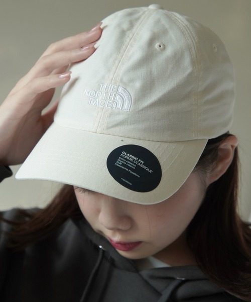 THE NORTH FACE（ザノースフェイス）の「【THE NORTH FACE / ザ・ノース・フェイス】Norm Hatノームハット ロゴキャップ（キャップ・レディース・ベージュ/ブラウン/ブラック・ONESIZE）」の17枚目の写真