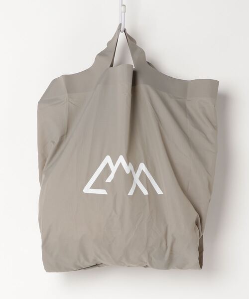 CMF OUTDOOR GARMENT(シーエムエフアウトドアガーメント)の「COMFY OUTDOOR GARMENT/コンフィアウトドアガーメント COMFY SHOP BAG(MEDIUM)(トートバッグ・メンズ・ブラック/グレー/ネイビー・FREE)」の2枚目の写真