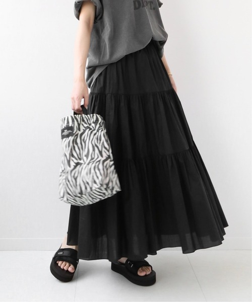 JOURNAL STANDARD relume(ジャーナルスタンダード レリューム)の「コーティングタイプライターティアードスカート◆(スカート・レディース・ブラック/キャメル・FREE)」の8枚目の写真