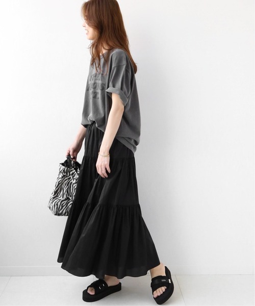 JOURNAL STANDARD relume(ジャーナルスタンダード レリューム)の「コーティングタイプライターティアードスカート◆(スカート・レディース・ブラック/キャメル・FREE)」の18枚目の写真