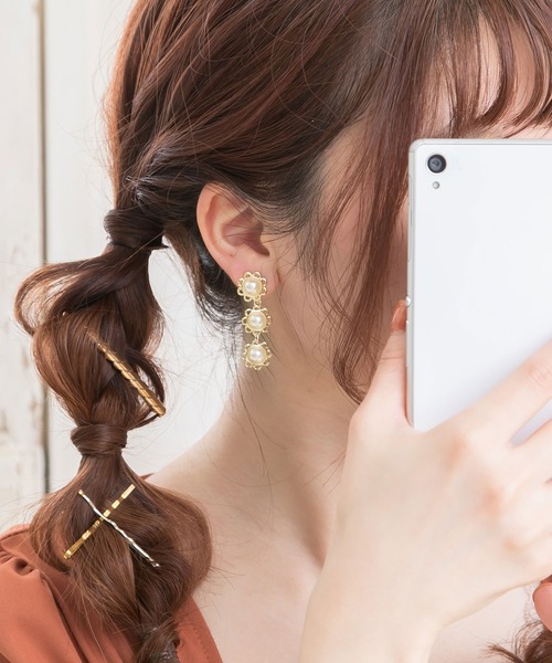 Newlyme（ニューリーミー）の「フラワーレーンピアスｏｒイヤリング（ピアス（両耳用）・レディース・ゴールド/シルバー/ゴールド系その他/シルバー系その他・FREE）」の6枚目の写真