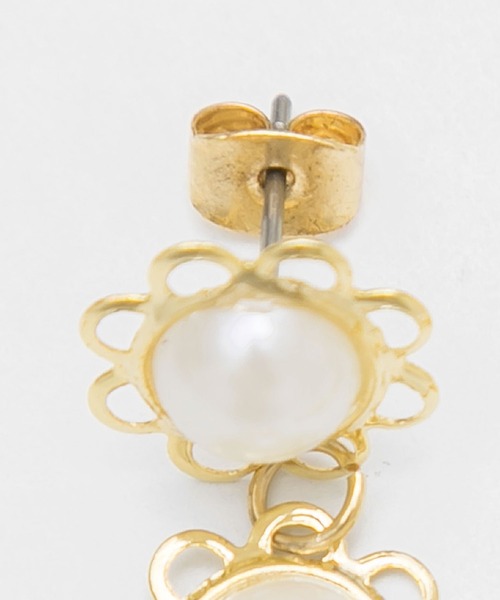 Newlyme（ニューリーミー）の「フラワーレーンピアスｏｒイヤリング（ピアス（両耳用）・レディース・ゴールド/シルバー/ゴールド系その他/シルバー系その他・FREE）」の10枚目の写真