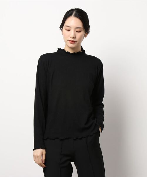 Samansa Mos2 blue（サマンサモスモスブルー）の「フリルネックリブロンT（Tシャツ/カットソー・レディース・ブラック/グレー/オフホワイト・MEDIUM/LARGE）」の3枚目の写真