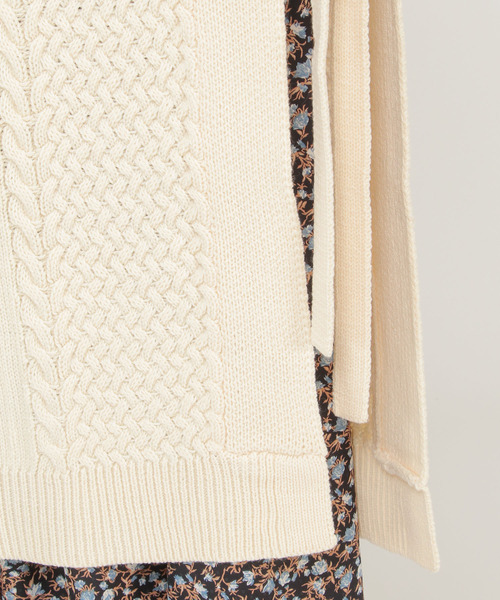 LBC(エルビーシー)の「ケーブルロングニットベスト(ニット/セーター・レディース・ホワイト/チャコールグレー・M)」の6枚目の写真