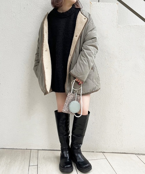 one after another NICE CLAUP（ワンアフターアナザーナイスクラップ）の「【ZOZO限定】リバーシブルで着こなし広がる！ノーカラーキルティングボアコート（ノーカラーコート・レディース・ブラック/オフホワイト/ライトカーキ/ライトベージュ・FREE）」の13枚目の写真