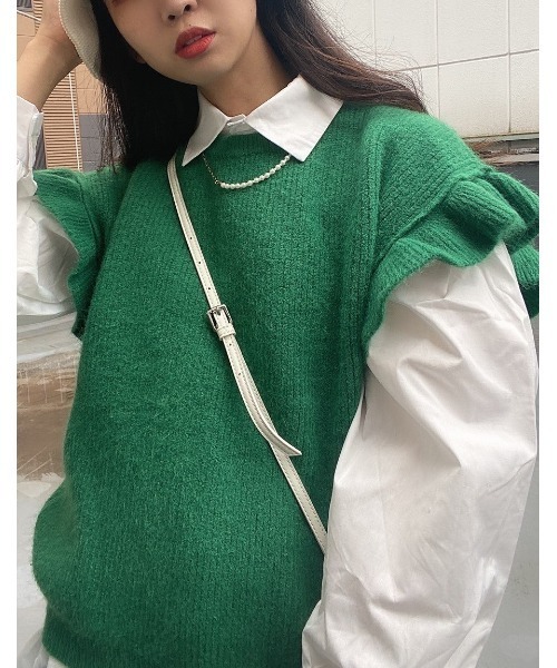 WC（ダブル シー）の「フリルニットベスト（ベスト・レディース・ブラック/グリーン/アイボリー・FREE）」の3枚目の写真