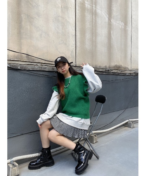 WC（ダブル シー）の「フリルニットベスト（ベスト・レディース・ブラック/グリーン/アイボリー・FREE）」の20枚目の写真