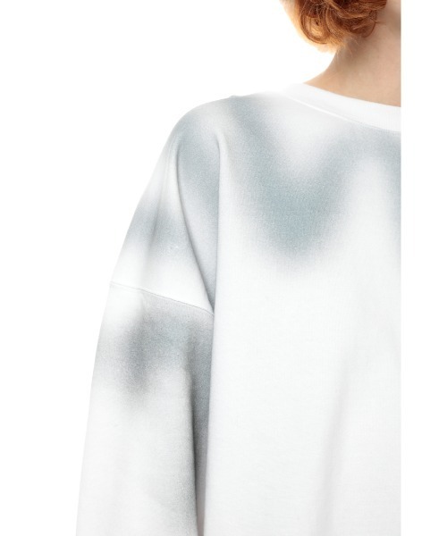 SLY（スライ）の「OVER SIZE MELT-DYE SW TOPS オーバーサイズ スウェット トップス（スウェット・レディース・ホワイト系その他2/ブラック系その他2/ブルー系その他・FREE）」の16枚目の写真
