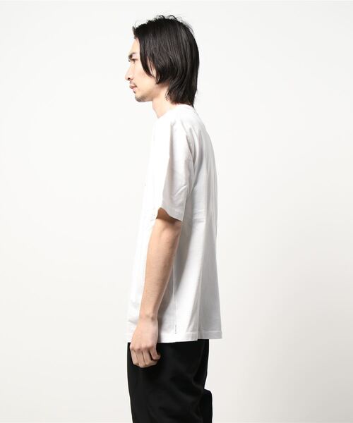 BANKS（バンクス）の「DESIGN TEE/BANKS(バンクス)ブランドロゴプリントリラックスフィット半袖Tシャツ（Tシャツ/カットソー・メンズ・ブルー/オフホワイト/ダークブラック・MEDIUM/X-LARGE/SMALL/LARGE）」の4枚目の写真