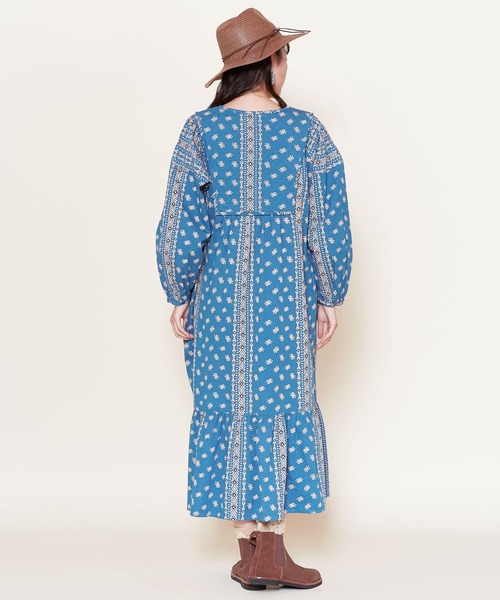 チャイハネ(チャイハネ)の「【チャイハネ】バンダナ柄ティアードワンピース(ワンピース・レディース・ベージュ/ブルー/オレンジ・FREE)」の17枚目の写真