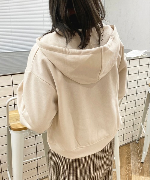 apres jour（アプレジュール）の「スリットネックパーカー【ZOZOTOWN限定アイテム】（パーカー・レディース・ピンク/アイボリー/ナチュラル・X-LARGE/フリー）」の20枚目の写真