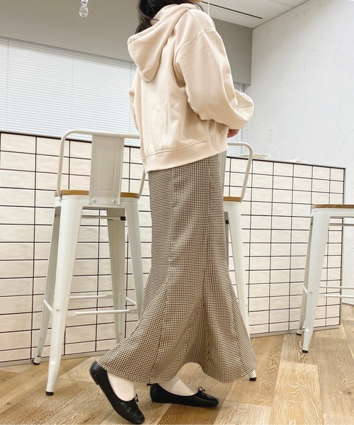 apres jour（アプレジュール）の「スリットネックパーカー【ZOZOTOWN限定アイテム】（パーカー・レディース・ピンク/アイボリー/ナチュラル・X-LARGE/フリー）」の22枚目の写真