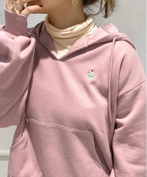 apres jour（アプレジュール）の「スリットネックパーカー【ZOZOTOWN限定アイテム】（パーカー・レディース・ピンク/アイボリー/ナチュラル・X-LARGE/フリー）」の6枚目の写真