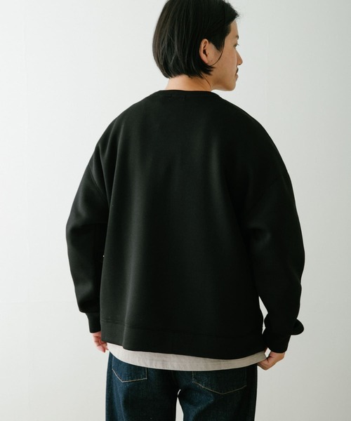 ITEMS URBANRESEARCH(アイテムズ アーバンリサーチ)の「カノコダンボール クルーネックプルオーバー(スウェット・メンズ・ダークグレー/グレー系その他/ブラック・MEDIUM/LARGE)」の14枚目の写真