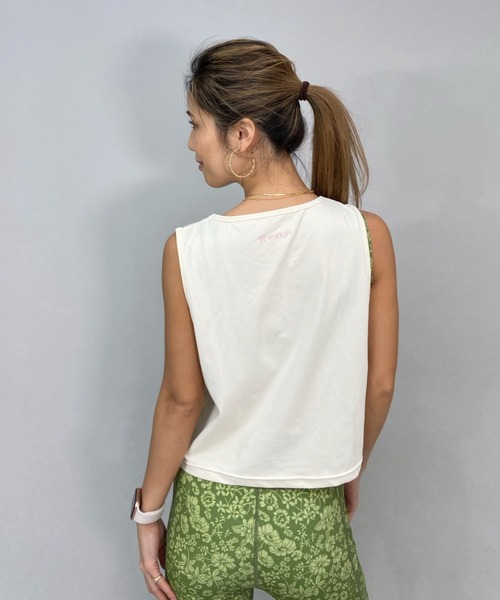 Hurley (ハーレー)の「Hurley/ハーレー 水陸両用ワンポイントロゴショート丈タンクトップ/ラッシュガードタンクトップ WSL2200002(タンクトップ・レディース・ホワイト/ブラック/カーキ・S/M)」の14枚目の写真