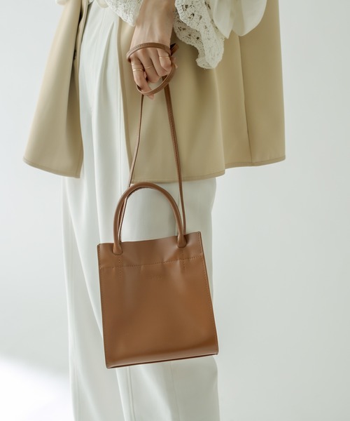 ROROL(ロロル)の「ROROL スクエアミニショルダー(ショルダーバッグ・レディース・ブラック/オフホワイト/キャメル・ONE SIZE)」の10枚目の写真