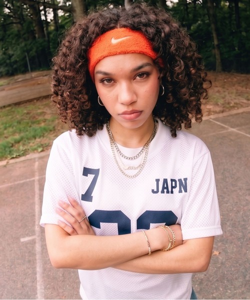 NIKE(ナイキ)の「【NIKE / ナイキ】ワンポイントヘアバンド / 洗顔やメイクスポーツにも整える時間に/しっかりフィット(ヘアバンド・メンズ・ホワイト/ブラック/ピンク/ワイン/レッド/オレンジ/トリコロール/ロイヤルブルー/フューシャピンク/ライトグリーン/グレー/レッド系その他/パープル系その他/オレンジ系その他/レッド系その他2・ONESIZE)」の14枚目の写真