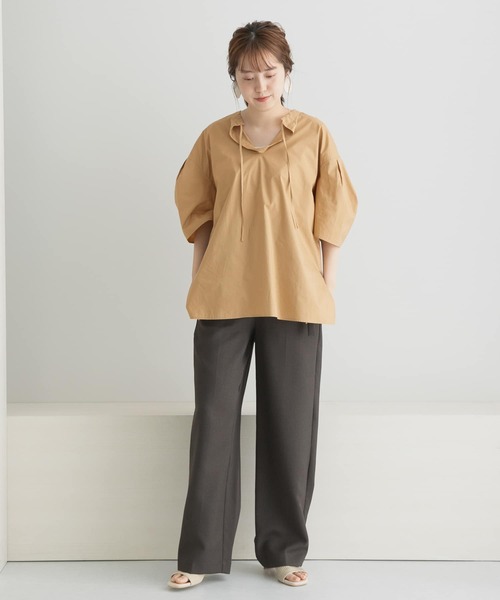 LAATO（ラート）の「2WAY BALLOON BLOUSE（シャツ/ブラウス・レディース・ベージュ/ブラック・FREE）」の11枚目の写真