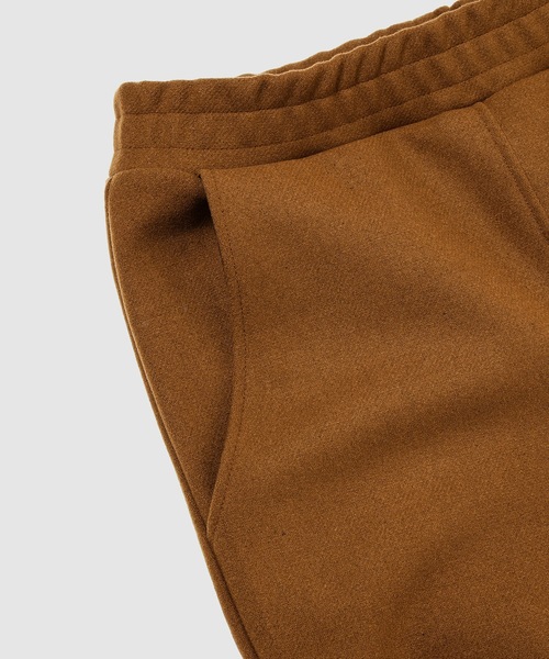 RHUDE(ルード)の「LOUNGE PANT TAN(スウェットパンツ・メンズ・タン・M/L)」の3枚目の写真