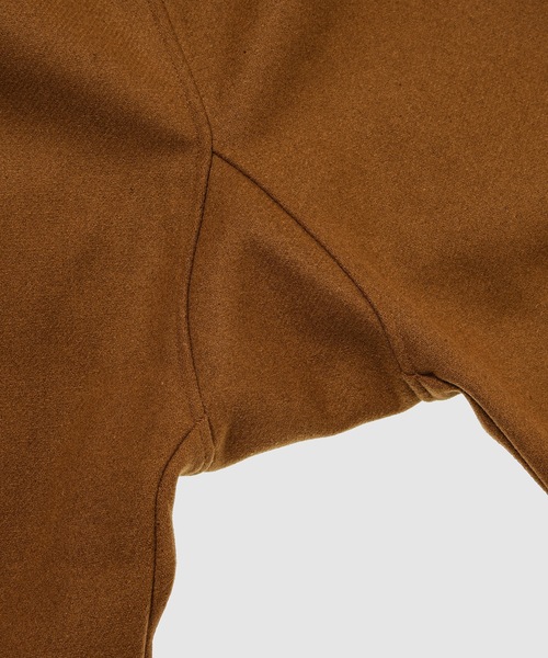 RHUDE(ルード)の「LOUNGE PANT TAN(スウェットパンツ・メンズ・タン・M/L)」の4枚目の写真
