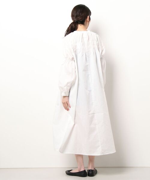 rectangle（レクタングル）の「シャーリングロングワンピース（ワンピース・レディース・ピンク/ブラック/オフホワイト・FREE）」の6枚目の写真