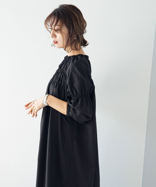 rectangle（レクタングル）の「シャーリングロングワンピース（ワンピース・レディース・ピンク/ブラック/オフホワイト・FREE）」の4枚目の写真