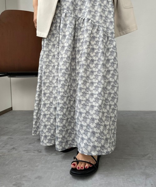 JUGLANS(ユグランス)の「☆ 大人レトロ。花柄ギャザー切替マキシスカート 343073(スカート・レディース・ホワイト/ブラック・FREE)」の6枚目の写真