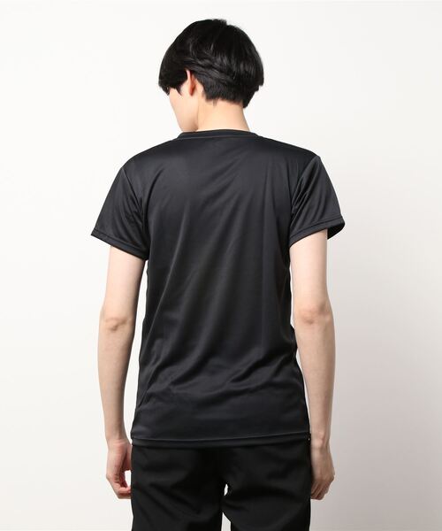 MAJESTIC(マジェスティック)の「【Majestic/マジェスティック】ドライメッシュVネックTシャツ 2枚組(Tシャツ/カットソー・メンズ・ホワイト/ブラック・X-LARGE/SMALL/MEDIUM/LARGE)」の5枚目の写真