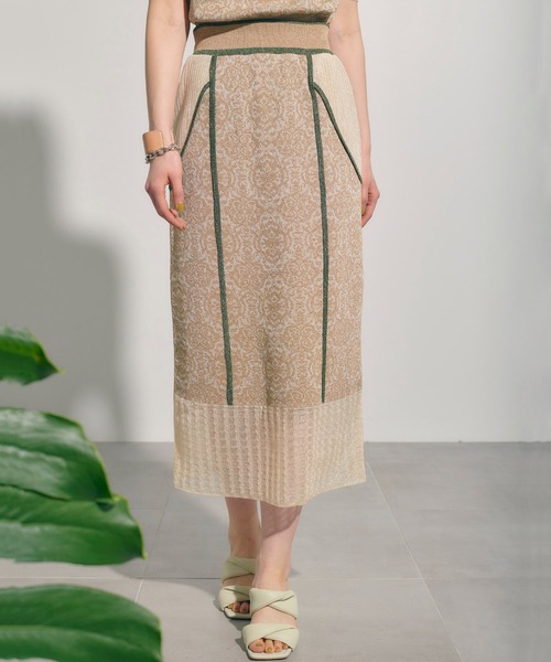 PUBLIC TOKYO（パブリックトウキョウ）の「【セットアップ対応】シアーラメJQニットスカート/ウォッシャブル（スカート・レディース・ベージュ/ブルー・FREE）」の6枚目の写真