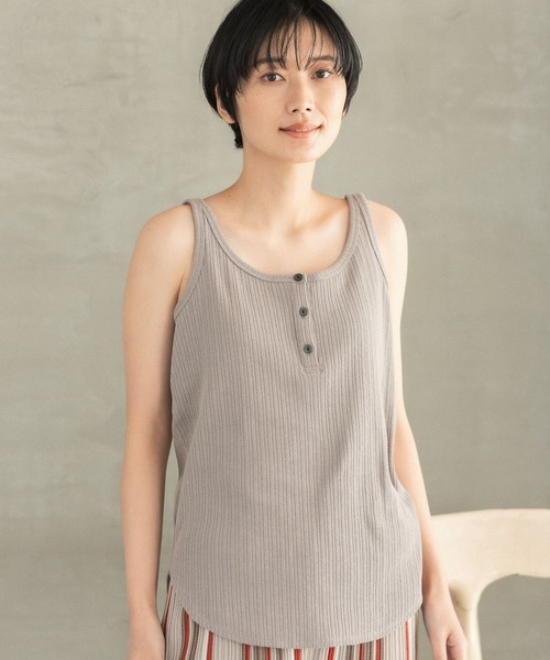 LEPSIM（レプシィム）の「2WAYリブタンク　262575（タンクトップ・レディース・ブラック/ブラウン/アイボリー・MEDIUM/LARGE）」の3枚目の写真