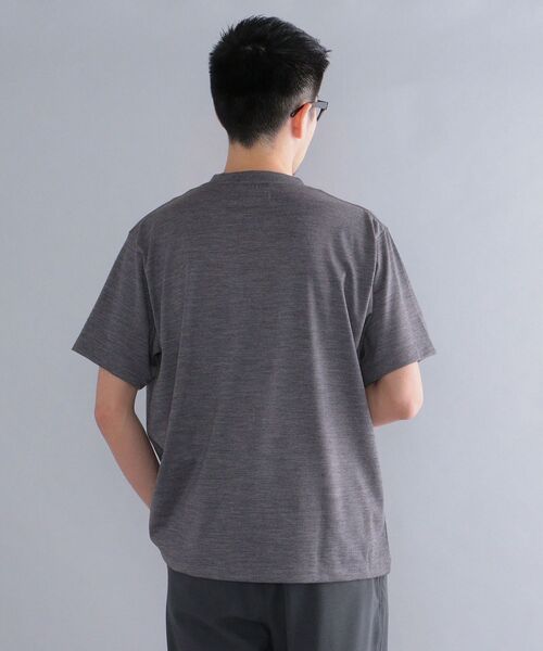 SHIPS（シップス）の「SHIPS:〈ウォッシャブル〉テックウール クルーネック Tシャツ（Tシャツ/カットソー・メンズ・ネイビー/ブラック/グレー・SMALL/LARGE/MEDIUM/X-LARGE）」の11枚目の写真