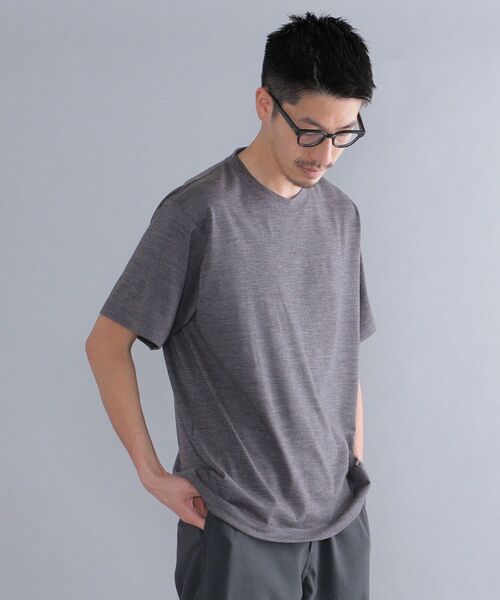 SHIPS（シップス）の「SHIPS:〈ウォッシャブル〉テックウール クルーネック Tシャツ（Tシャツ/カットソー・メンズ・ネイビー/ブラック/グレー・SMALL/LARGE/MEDIUM/X-LARGE）」の10枚目の写真