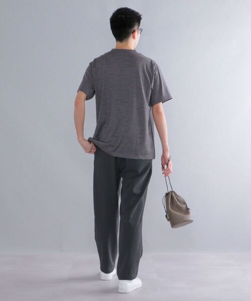 SHIPS（シップス）の「SHIPS:〈ウォッシャブル〉テックウール クルーネック Tシャツ（Tシャツ/カットソー・メンズ・ネイビー/ブラック/グレー・SMALL/LARGE/MEDIUM/X-LARGE）」の7枚目の写真