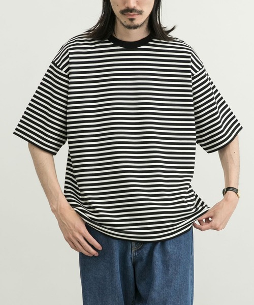 URBAN RESEARCH（アーバンリサーチ）の「ストレッチボーダーTシャツ（Tシャツ/カットソー・メンズ・ライトブルー/ブラック/ブルー/グリーン・SMALL/MEDIUM/LARGE/X-LARGE）」の2枚目の写真