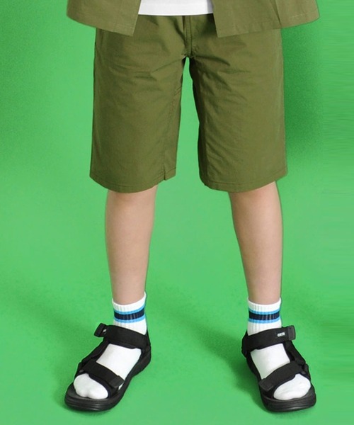 GLAZOS（グラソス）の「ツイル・ベルトデザインハーフパンツ【セットアップ対応】（その他パンツ・キッズ・ベージュ/ブラック/カーキ/マスタード/ブルー/マルチ・150cm/130cm/160cm/170cm/140cm）」の3枚目の写真