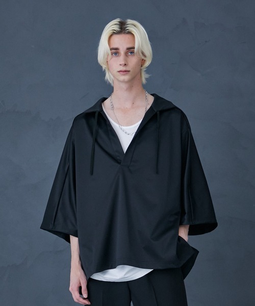 PUBLIC TOKYO（パブリックトウキョウ）の「スキッパースタンドプルオｰバー（シャツ/ブラウス・メンズ・ブラック/カーキ・FREE）」の2枚目の写真