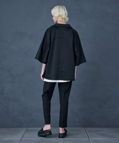 PUBLIC TOKYO（パブリックトウキョウ）の「スキッパースタンドプルオｰバー（シャツ/ブラウス・メンズ・ブラック/カーキ・FREE）」の7枚目の写真