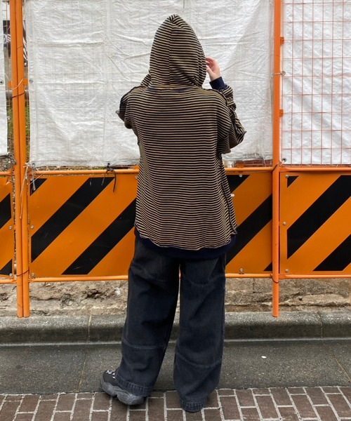 Candy Stripper（キャンディストリッパー）の「ANARCHY BEAR BORDER フーディー（パーカー・レディース・ブラック/ネイビー/ブラウン・2）」の7枚目の写真