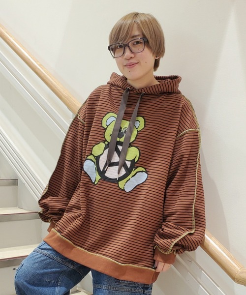 Candy Stripper（キャンディストリッパー）の「ANARCHY BEAR BORDER フーディー（パーカー・レディース・ブラック/ネイビー/ブラウン・2）」の10枚目の写真