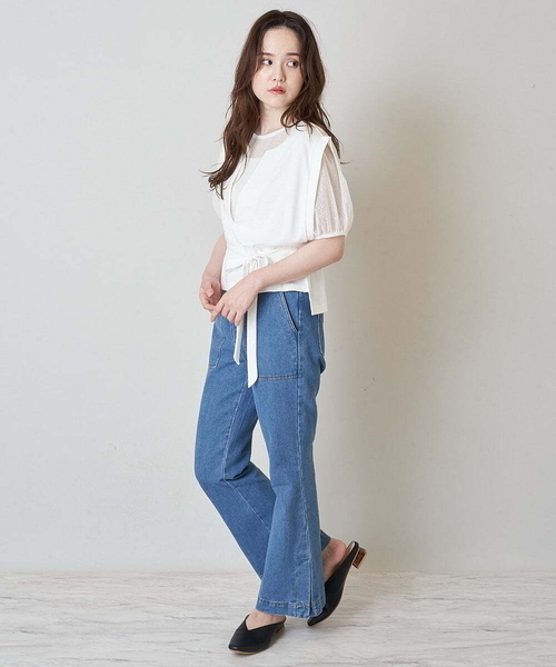 A de a.v.v（アードアー・ヴェ・ヴェ）の「ベスト＆チュールブラウスアンサンブル（Tシャツ/カットソー・レディース・ブラック/ホワイト・36/38）」の4枚目の写真