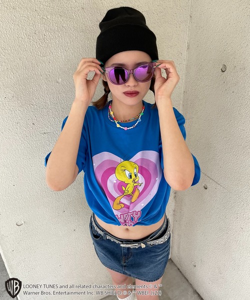 4GEEKS BY SPIRALGIRL（フォーギークスバイスパイラルガール）の「【Looney Tunes/トゥイーティー】80thアニバーサリーTシャツ（Tシャツ/カットソー・レディース・ブルー・FREE）」の2枚目の写真