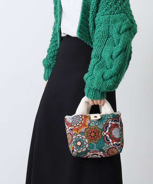 COOCO（クーコ）の「リバーシブルエコファーミニバッグ（ショルダーバッグ・レディース・ブラック/オフホワイト/オレンジ/ブルー・9）」の7枚目の写真