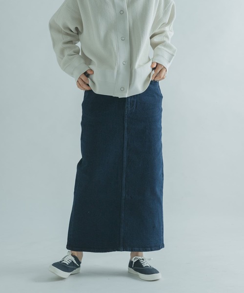 FORK&SPOON（フォークアンドスプーン）の「FORK&SPOON　オーガニックコットンデニムストレートスカート（スカート・レディース・ブルー系その他/ワンウォッシュ・1/2）」の16枚目の写真