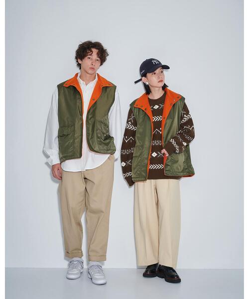 green label relaxing（グリーンレーベルリラクシング）の「【WEB限定】＜GLR or＞ 2way スタンド リバーシブル ベスト -ユニセックス-（ベスト・メンズ・ブラック/オリーブ・S/M/L）」の11枚目の写真