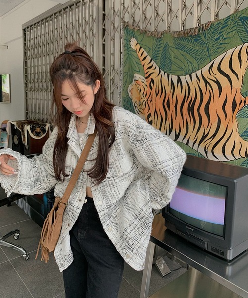 Jewelobe（ジュエローブ）の「ツイードルーズCPOジャケット（ブルゾン・レディース・オフホワイト・FREE）」の2枚目の写真