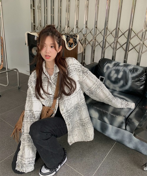 Jewelobe（ジュエローブ）の「ツイードルーズCPOジャケット（ブルゾン・レディース・オフホワイト・FREE）」の17枚目の写真