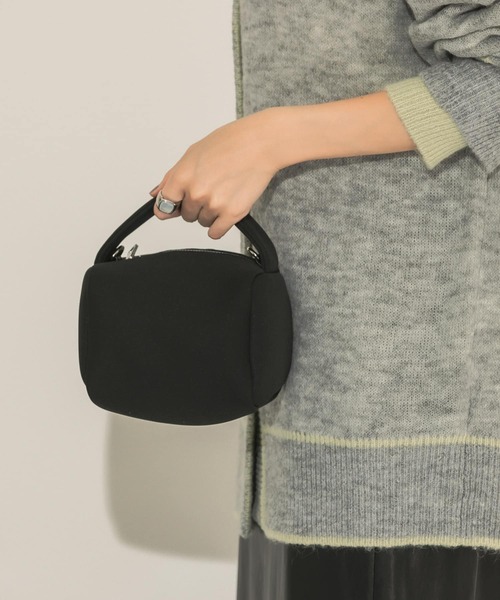 KBF（ケイビーエフ）の「マシュマロミニBAG（ハンドバッグ・レディース・ブルー/オレンジ系その他/ブラック/アイボリー・ONE）」の19枚目の写真